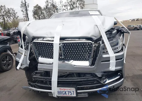2020 Lincoln Navigator Black Label z USA, uszkodzony, nr VIN 5LMJJ2TT0LEL08370